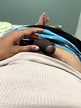 Raj3090 online show from November 20, 2025, 7:36 pm