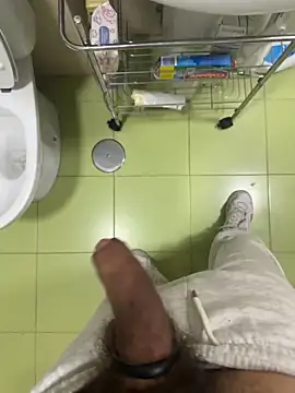 findomhot online show from April 8, 2026, 1:56 pm