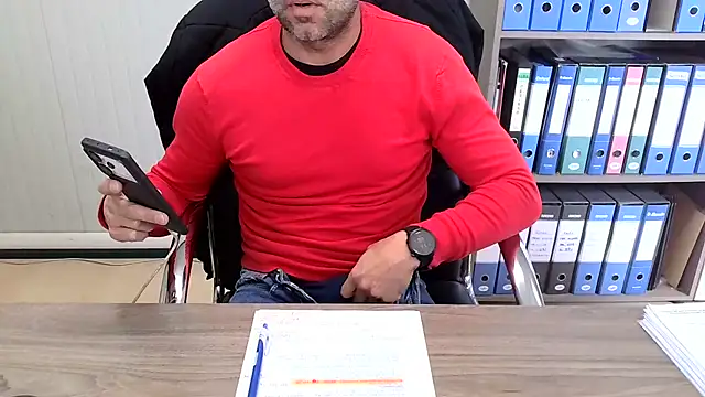 Evasionee online show from November 28, 2025, 10:48 am