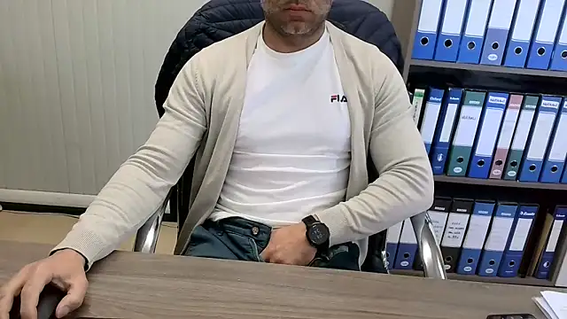 Evasionee online show from April 7, 2026, 6:26 am