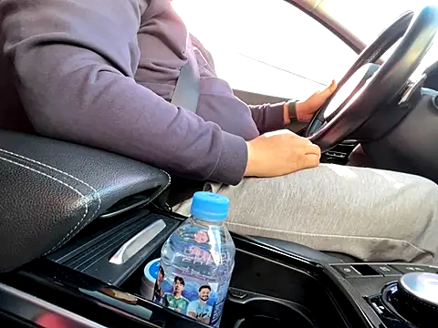 winxp000000 online show from November 19, 2025, 2:22 am