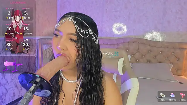 WhitneySweet online show from November 3, 2025, 3:12 am