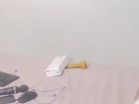 EbonyTinyX online show from November 6, 2025, 2:26 am