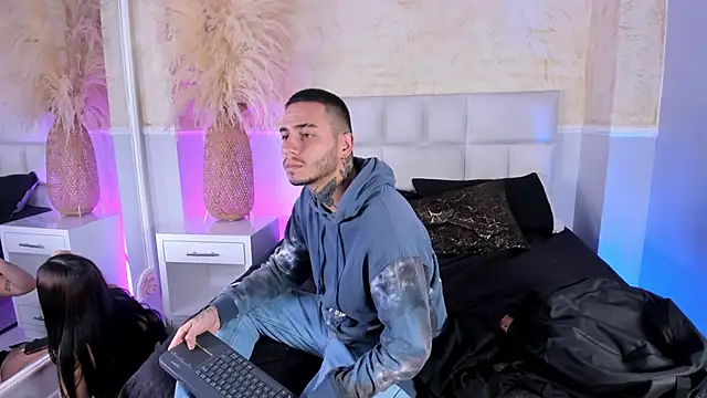 AsiaMillerr  online show from December 14, 2025, 3:57 am