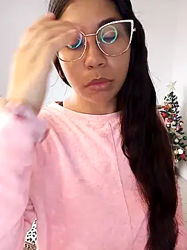 Angeeelinaxh online show from November 11, 2025, 2:01 pm