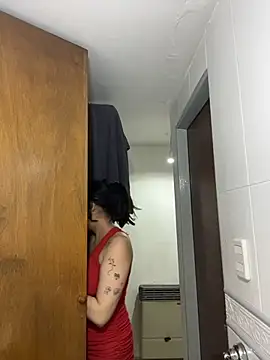 Snapshot of gigi333regi chatting on December 4, 2025, 1:48 am gigi333regi online show from December 4, 2025, 1:48 am