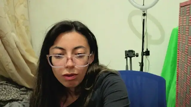 Snapshot of zylla_storn chatting on March 29, 2026, 11:28 pm zylla storn online show from March 29, 2026, 11:28 pm