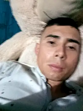 robinhd1234 online show from December 22, 2025, 12:22 am