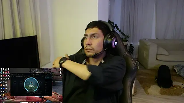 Snapshot of cowboy_co chatting on October 31, 2025, 2:52 am cowboy co online show from October 31, 2025, 2:52 am