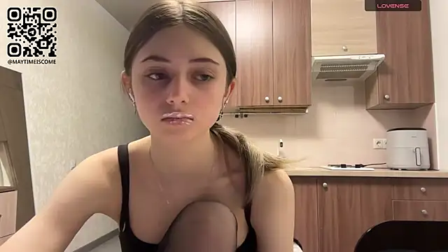 AidaGloshen online show from April 6, 2026, 3:57 pm