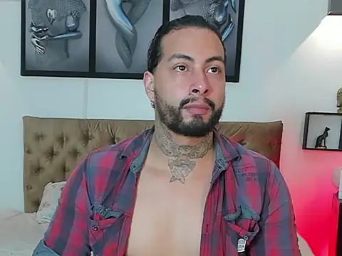 christopher palmerjs online show from November 12, 2025, 7:12 am