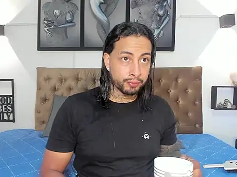 Snapshot of christopher_palmerjs chatting on July 14, 2026, 11:44 pm christopher palmerjs online show from July 14, 2026, 11:44 pm