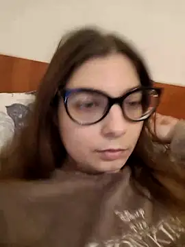 Snapshot of sweetbabygirlforyou chatting on December 19, 2025, 6:43 pm sweetbabygirlforyou online show from December 19, 2025, 6:43 pm