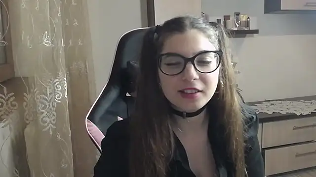 Snapshot of sweetbabygirlforyou chatting on February 3, 2026, 2:53 am sweetbabygirlforyou online show from February 3, 2026, 2:53 am