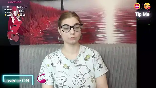 sweetbabygirlforyou online show from April 14, 2026, 9:20 pm