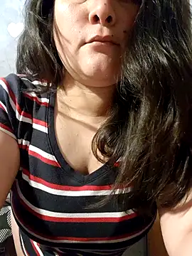 Snapshot of Clara_Arg chatting on October 31, 2025, 12:13 pm Clara Arg online show from October 31, 2025, 12:13 pm