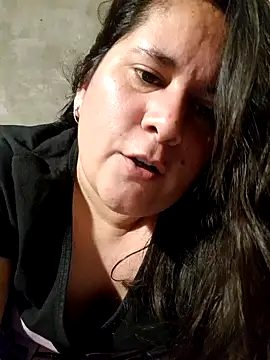 Snapshot of Clara_Arg chatting on December 2, 2025, 2:01 am Clara Arg online show from December 2, 2025, 2:01 am