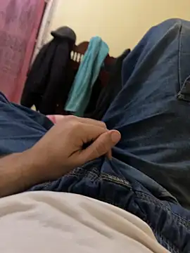 Snapshot of Unique-Man chatting on February 10, 2026, 9:03 pm Unique-Man online show from February 10, 2026, 9:03 pm