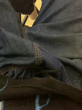 Unique-Man online show from November 17, 2025, 10:08 am