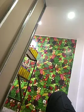 Snapshot of Unique-Man chatting on October 31, 2025, 12:13 pm Unique-Man online show from October 31, 2025, 12:13 pm