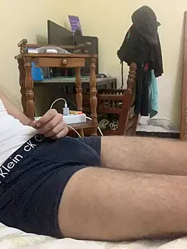 Unique-Man online show from April 22, 2026, 10:16 pm