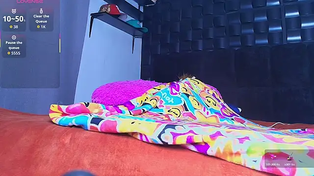 Snapshot of Kesha_rosse_ chatting on November 28, 2025, 6:35 am Kesha rosse online show from November 28, 2025, 6:35 am