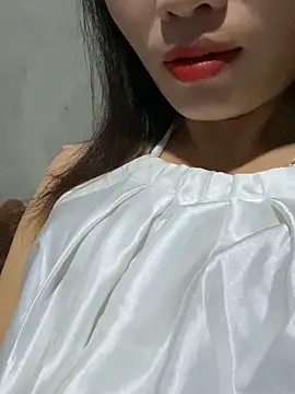 Snapshot of Yunzang chatting on December 2, 2025, 11:17 pm Yunzang online show from December 2, 2025, 11:17 pm