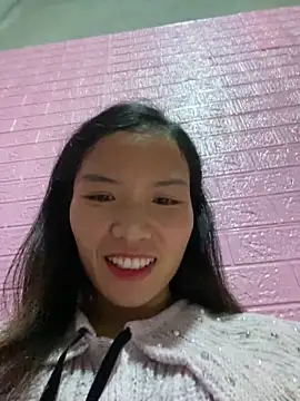 Snapshot of Yunzang chatting on December 16, 2025, 1:26 pm Yunzang online show from December 16, 2025, 1:26 pm