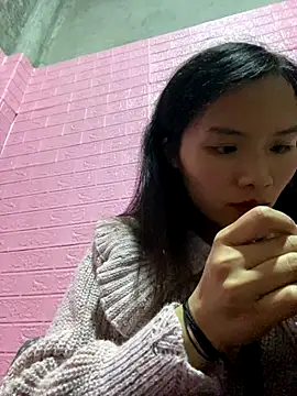 Snapshot of Yunzang chatting on December 16, 2025, 1:21 am Yunzang online show from December 16, 2025, 1:21 am