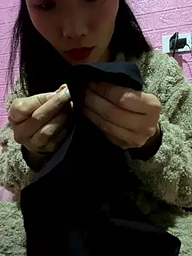 Yunzang online show from January 10, 2026, 9:04 am