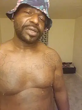 EggplantMonster4 online show from October 25, 2025, 5:06 am