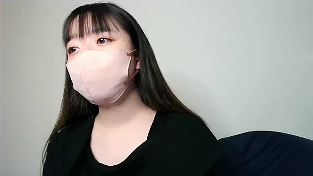 Snapshot of yua_chan00 chatting on December 18, 2025, 1:26 pm yua chan00 online show from December 18, 2025, 1:26 pm