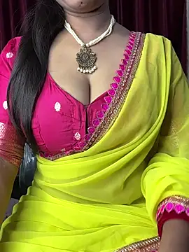 Snapshot of Ritika_janu chatting on November 15, 2025, 5:17 pm Ritika janu online show from November 15, 2025, 5:17 pm