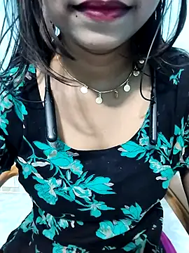 Snapshot of cute_mahi07 chatting on November 8, 2025, 12:20 pm cute mahi07 online show from November 8, 2025, 12:20 pm