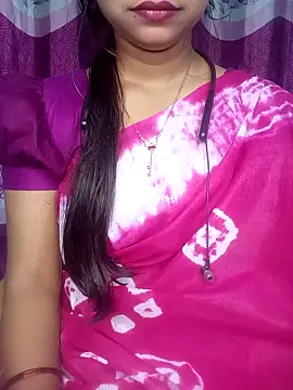 Snapshot of cute_mahi07 chatting on December 4, 2025, 10:09 pm cute mahi07 online show from December 4, 2025, 10:09 pm