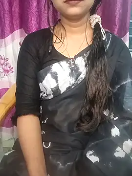 Snapshot of cute_mahi07 chatting on December 2, 2025, 7:37 pm cute mahi07 online show from December 2, 2025, 7:37 pm