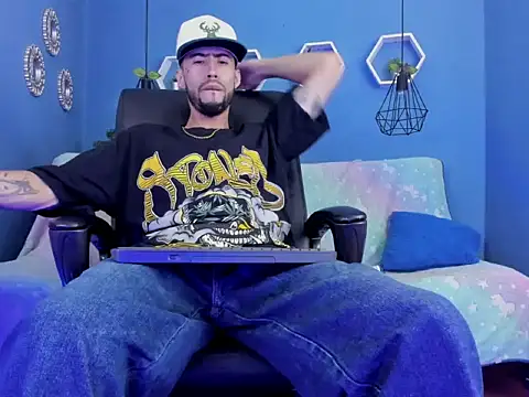Snapshot of harold_777 chatting on June 5, 2026, 3:11 am harold 777 online show from June 5, 2026, 3:11 am