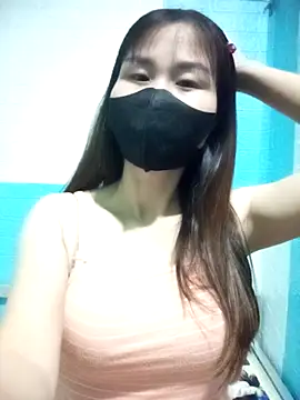 Snapshot of Donatella28 chatting on November 30, 2025, 8:37 am Donatella28 online show from November 30, 2025, 8:37 am