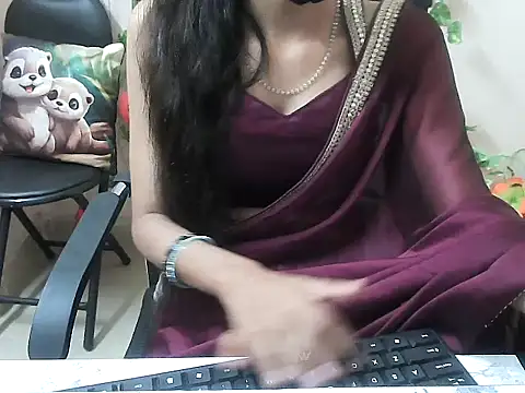 Snapshot of lo_e_shreya chatting on November 20, 2025, 3:40 am lo e shreya online show from November 20, 2025, 3:40 am