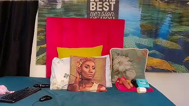 Lisa-001 online show from February 9, 2026, 7:28 am