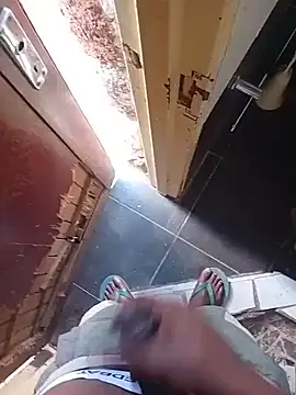 younggblackkCOCK19 online show from April 16, 2026, 12:50 pm