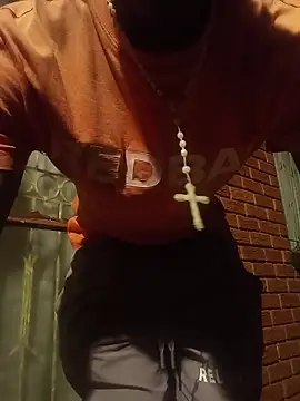 younggblackkCOCK19 online show from December 16, 2025, 10:14 pm