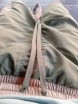 younggblackkCOCK19 online show from April 2, 2026, 12:56 pm