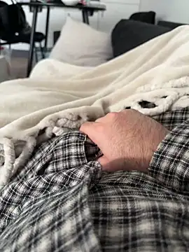 hasanka62 online show from February 7, 2026, 8:22 am