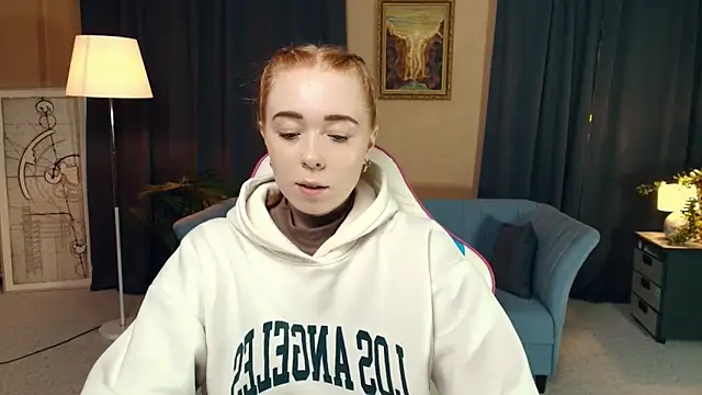 Snapshot of AddieOsler chatting on November 22, 2025, 7:46 pm AddieOsler online show from November 22, 2025, 7:46 pm