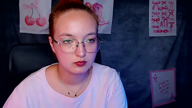 MissAriaa online show from August 4, 2026, 12:10 pm