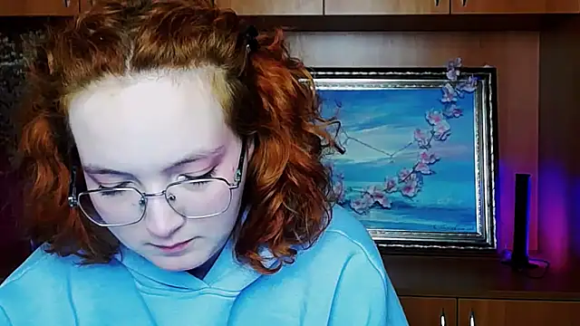 Snapshot of MissAriaa chatting on April 17, 2026, 6:16 am MissAriaa online show from April 17, 2026, 6:16 am