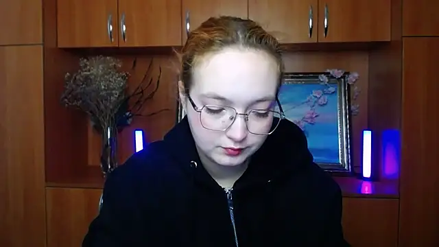 Snapshot of MissAriaa chatting on March 24, 2026, 7:19 am MissAriaa online show from March 24, 2026, 7:19 am