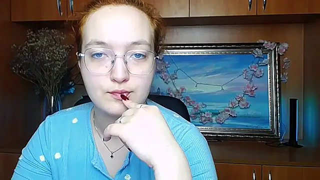 Snapshot of MissAriaa chatting on April 3, 2026, 6:20 am MissAriaa online show from April 3, 2026, 6:20 am