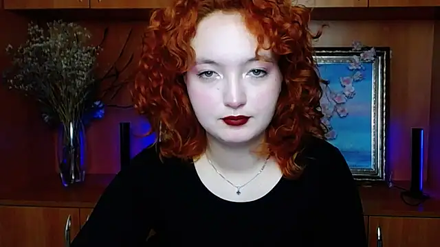 Snapshot of MissAriaa chatting on April 11, 2026, 7:45 am MissAriaa online show from April 11, 2026, 7:45 am